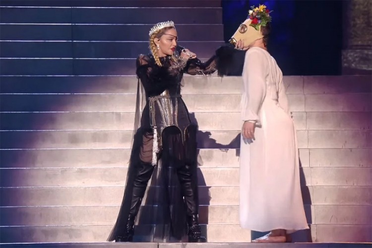 Madona na svom YouTube kanalu "uljepšala" nastup na Evroviziji