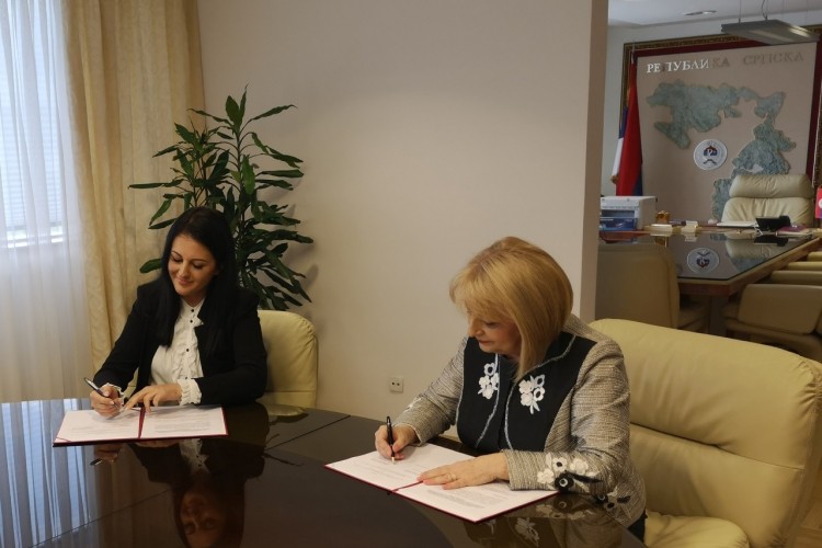 Potpisan Memorandum o saradnji u oblasti demografije i populacione politike RS i Srbije