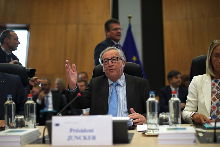 Junker: Nije potreban novi referendum, već kompromis