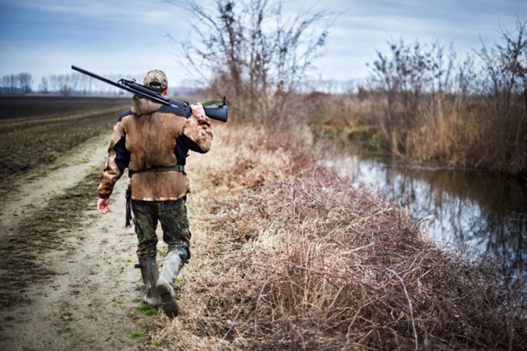 Bura u Lovačkom udruženju "Uzlomac": Lovcima naredili da odlože puške