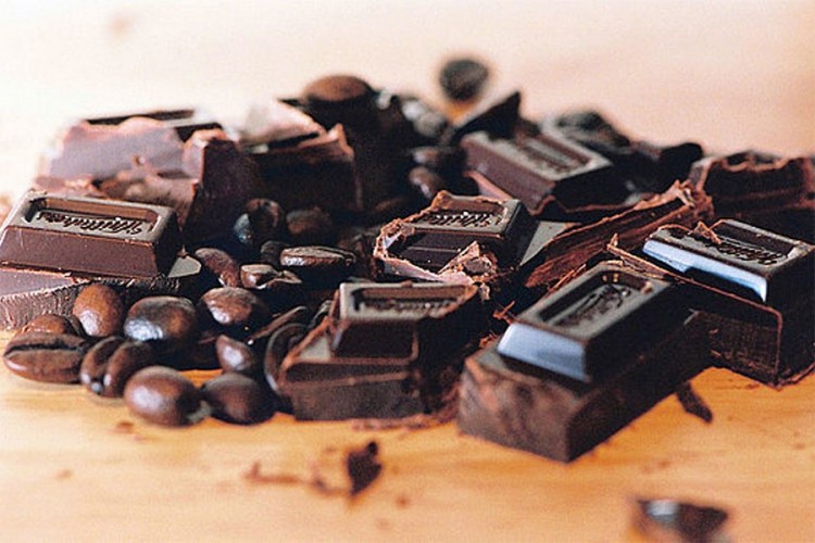 Zašto treba da jedemo tamnu čokoladu?