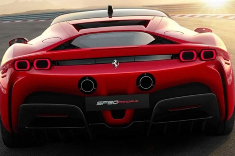 Najjači Ferrari u istoriji: Na 100 km/h stiže za 2,5 sekundi