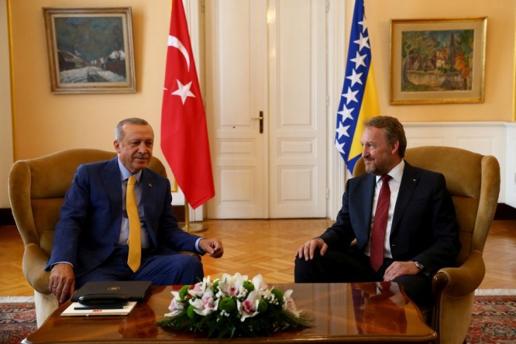 Erdoan pozvao Izetbegovića na sastanak u Istanbul
