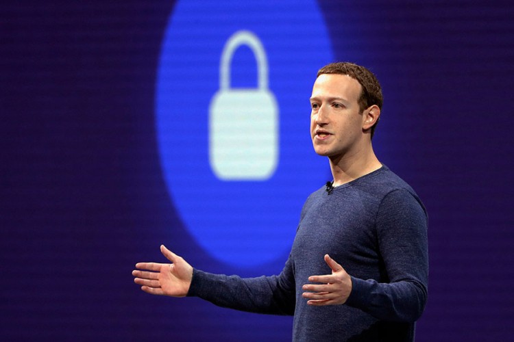 Dioničari Facebooka traže smjenu Marka Zakerberga