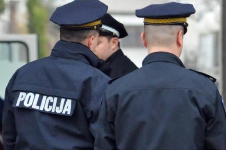 Pokrenut disciplinski postupak protiv policajaca zbog napada na novinare u Mostaru