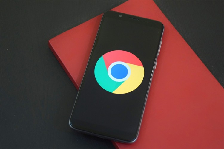 Novi Chrome za Android svima omogućava tamnu temu