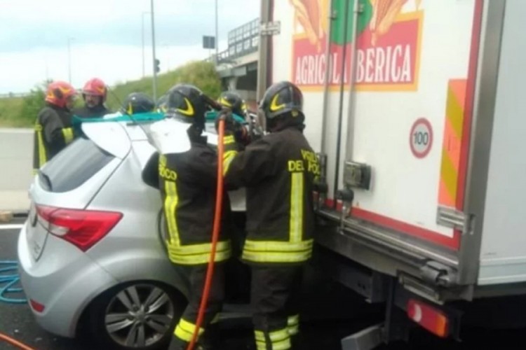 Bh. državljanka se zabila u kamion i poginula na italijanskom autoputu