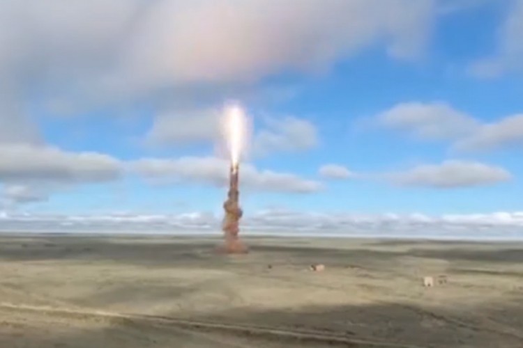 Rusi testirali nove rakete: Za sekundu prelete četiri kilometra