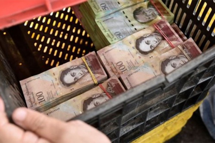 Venecuela uvodi novčanice sa većim apoenima zbog hiperinflacije
