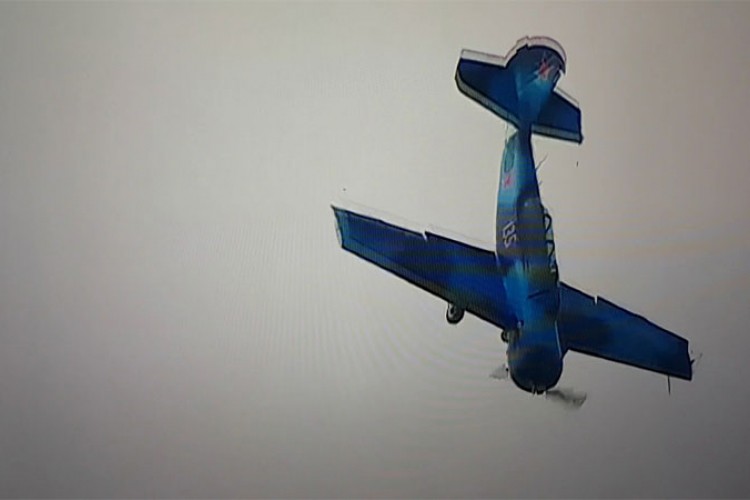Na aero-mitingu u Poljskoj pao avion, pilot poginuo