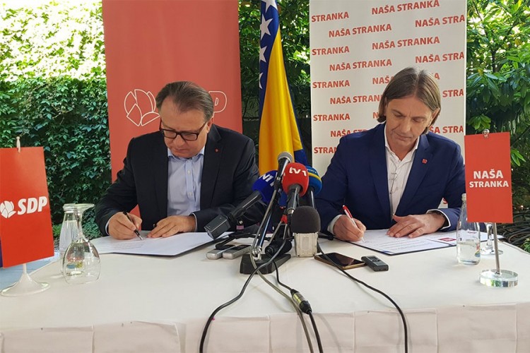 Kojović i Nikšić potpisali sporazum: "Dajmo šansu novoj i drugačijoj BiH"