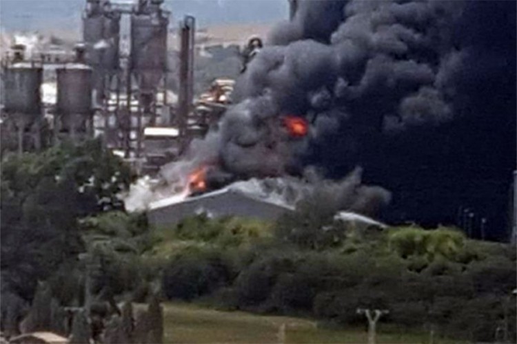Požar u petrohemijskom postrojenju u Španiji