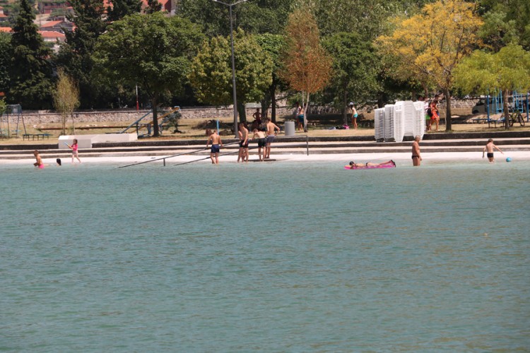 Otvoren obnovljeni bazen u Trebinju