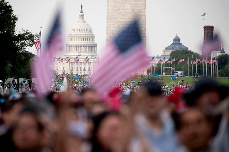 Tramp proslavu Dana nezavisnosti nazvao "Šou života"