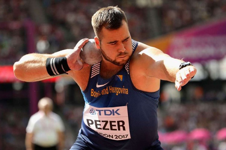 Pezer pobijedio svjetskog prvaka na atletskom mitingu u Botropu
