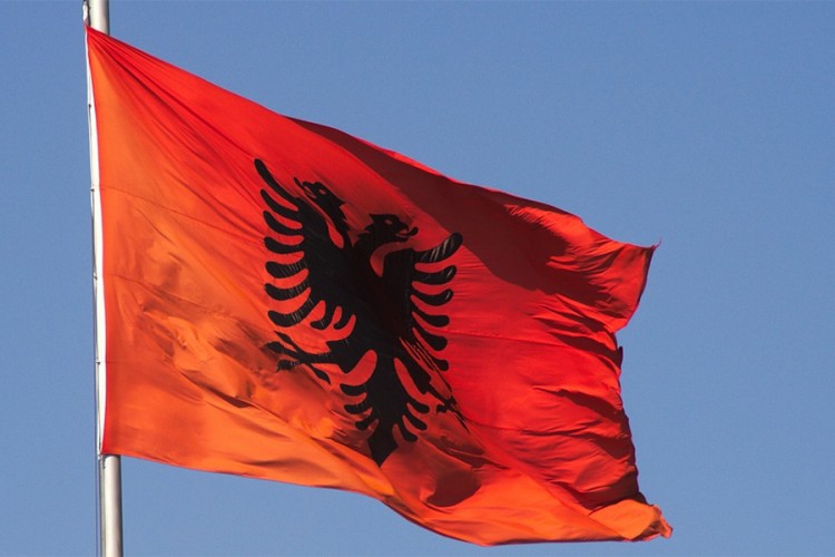 Albanci protestovali u Vašingtonu protiv Rame i Soroša