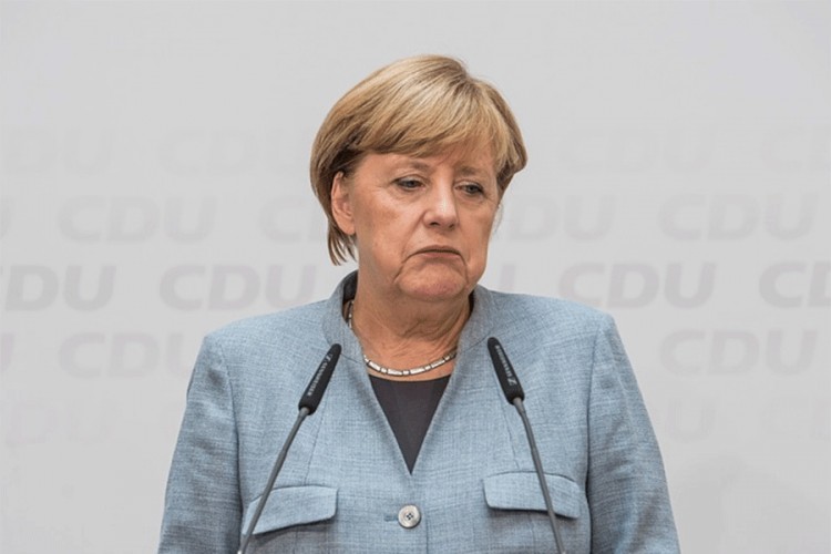 Merkelova se opet tresla