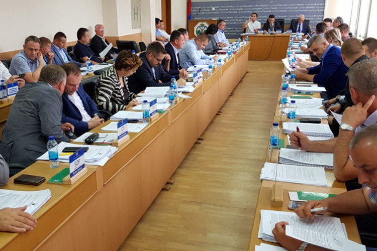 Odbornici odbili kreditno zaduženje opštine Teslić