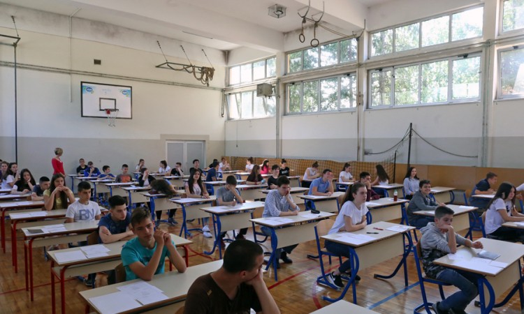 Lošiji rezultati male mature nego lani: Najbolje znanje pokazali učenici u Hercegovini