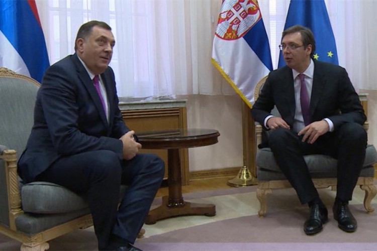 Hitan sastanak Vučića i Dodika - tema Haradinaj