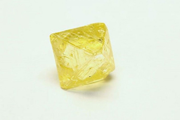 U Rusiji iskopan jedinstveni žuti dijamant