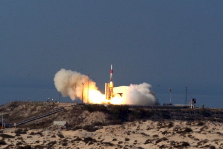 Izrael testirao raketni odbrambeni sistem "Arrow 3"