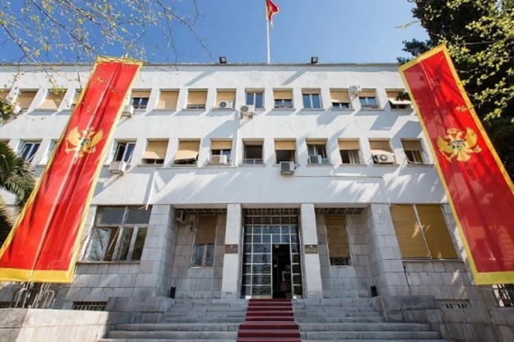 Crnogorski parlament protiv istopolnih brakova