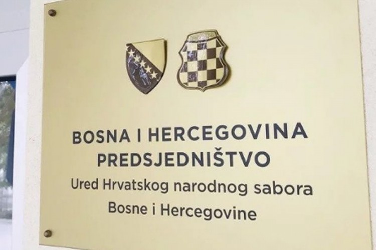 HNS: Orkestrirani napadi političkog Sarajeva na Hrvate