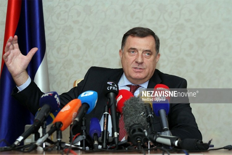 Dodik: Ako izaberu Šarovića, Srpska se vraća na dejtonsko uređenje