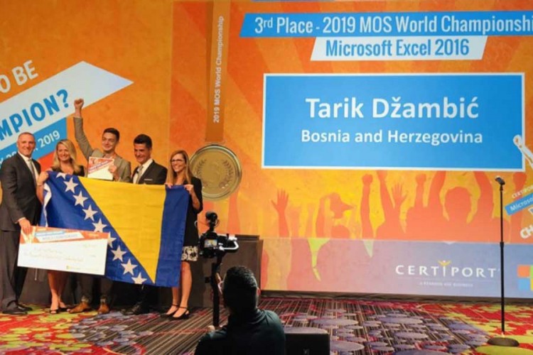 Mladić iz BiH osvojio bronzu na Microsoft Office Specialist takmičenju