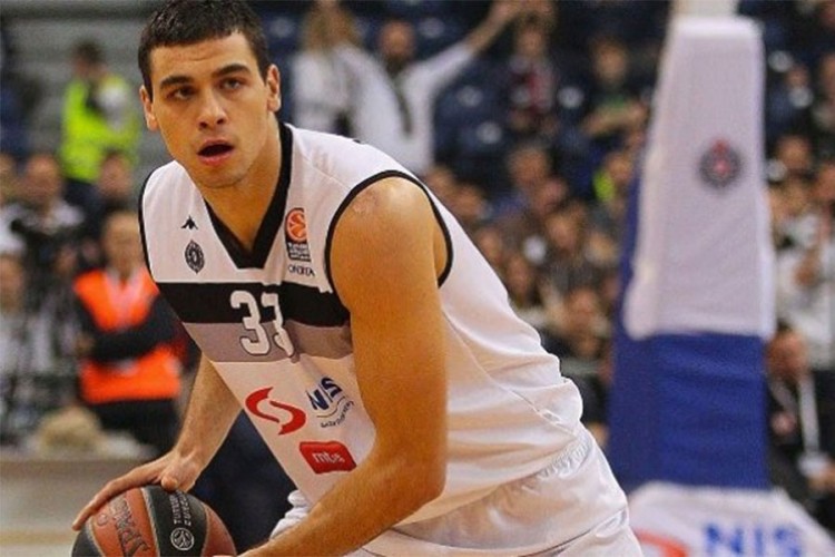 Pretučen bivši košarkaš Partizana