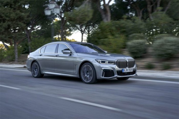 Novi BMW Serije 7 dobiće električnu varijantu i7