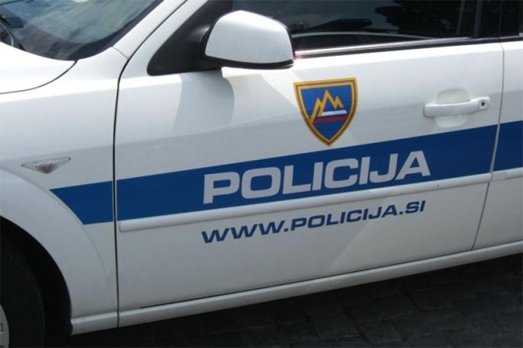 Slovenija mobilisala pomoćnu policiju zbog migranata