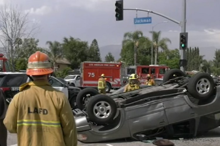 Holivudski glumac spasio dječaka iz prevrnutog auta