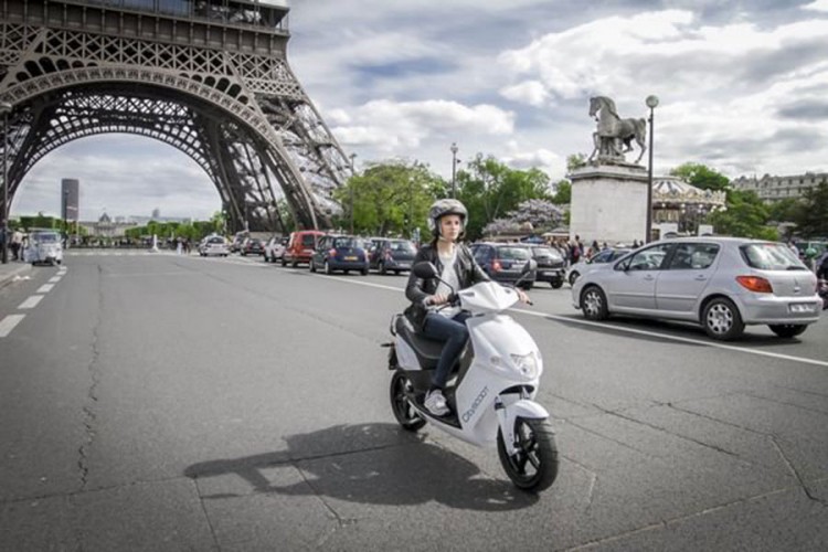 Električni skuter smrtonosan za njegove ljubitelje u Francuskoj