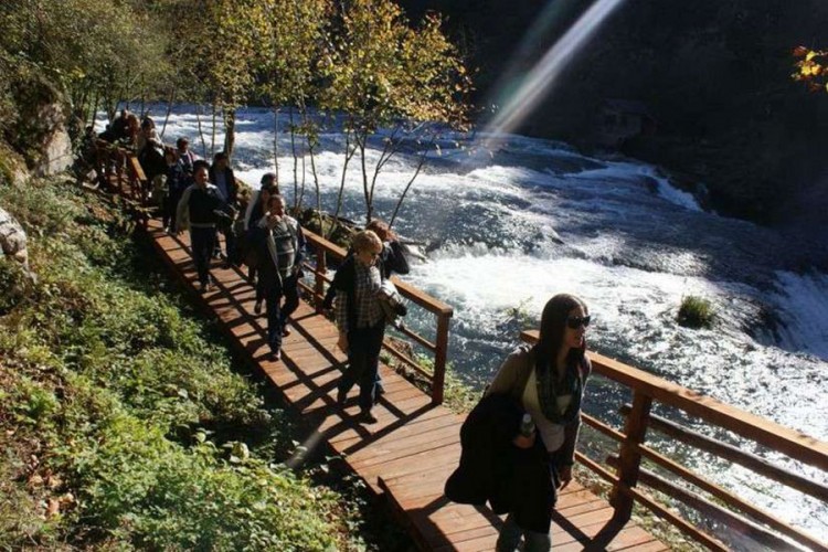 U prvih šest mjeseci u BiH više od 713.000 turista