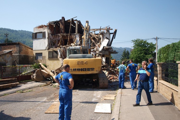 Počelo rušenje kuće u Obilićevu, uskoro spajanje saobraćajnica