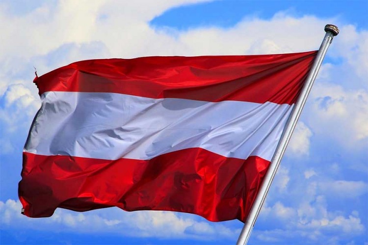 Osam partija ulazi u trku na izborima u Austriji