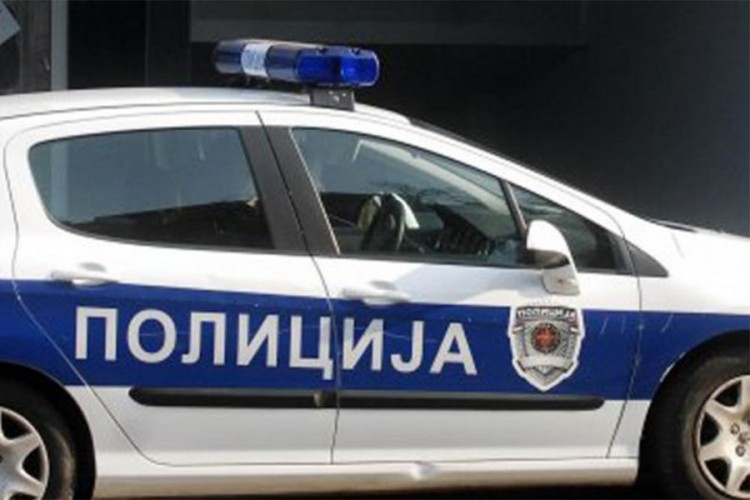 Uhapšena žena koja je htjela da skoči sa bebom sa zgrade u Beogradu