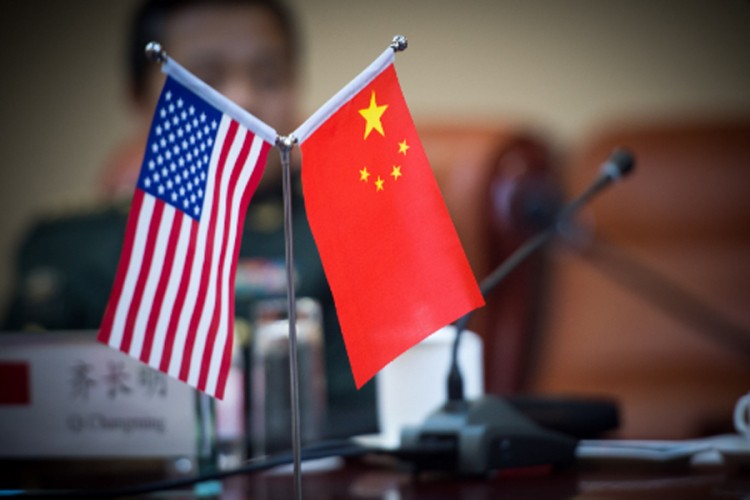 Ko bi i koliko mogao da profitira od trgovinskog rata Kine i SAD?