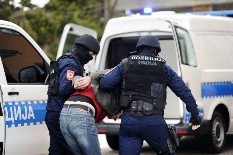 Hapšenje u Trebinju: Državljani Hrvatske u autu prevozili deset kilograma droge