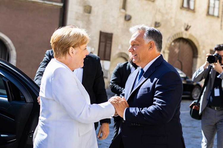 Orban i Merkelova obilježili početak pada "gvozdene zavjese"