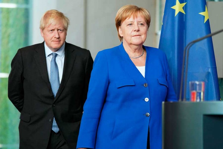 Merkel: Nisam dala rok Britaniji za "bekstop"