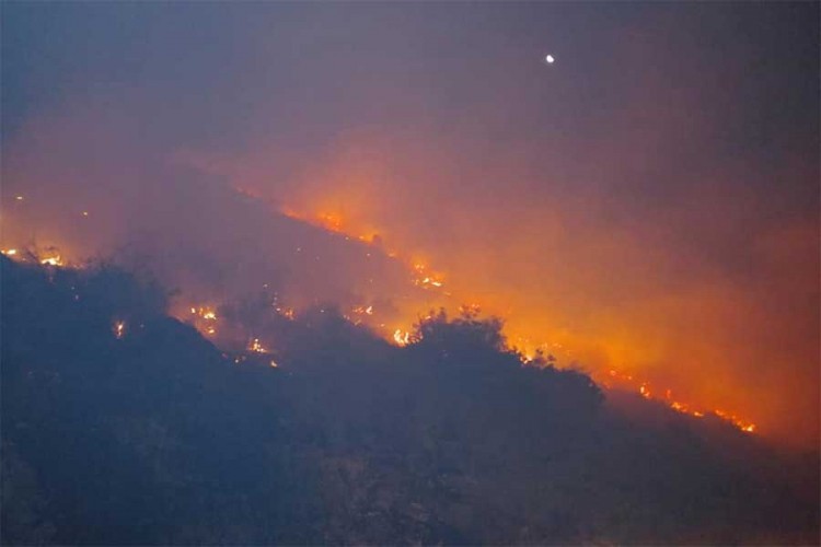 Ugašen požar na brdu Kličanj