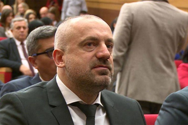 Osnovni sud u Prištini izdao potjernicu za Radoičićem