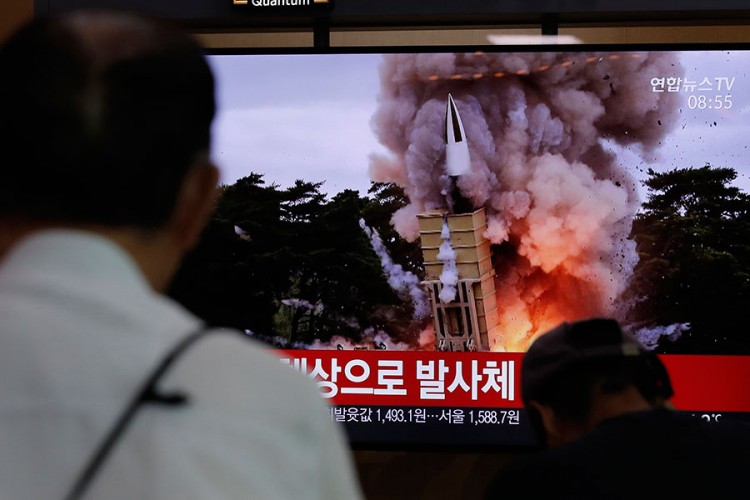 Sjeverna Koreja ispalila dvije rakete, reagovali Japan i Južna Koreja