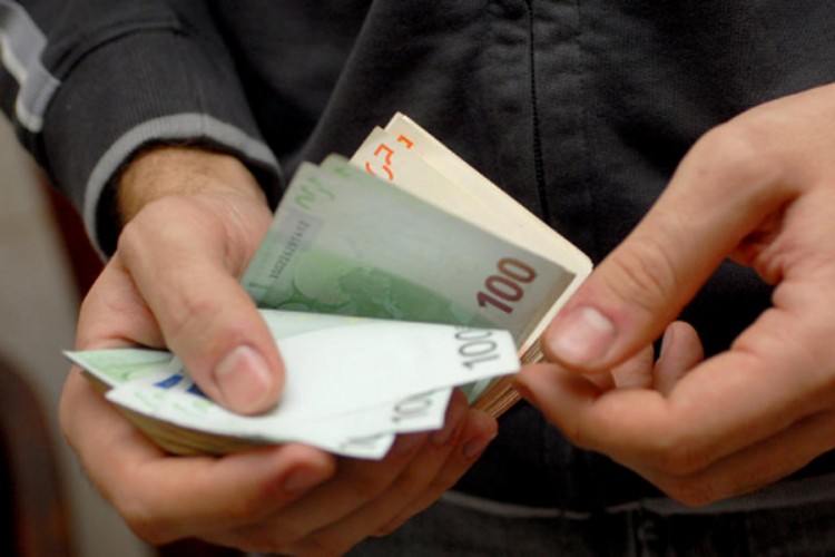 Prevara u Čelincu, sveštenika "olakšao" za 100 evra