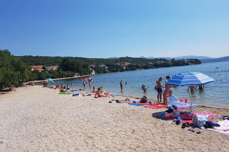 Vikao "ovo je Srbija" na plaži u Hrvatskoj, pa uhapšen