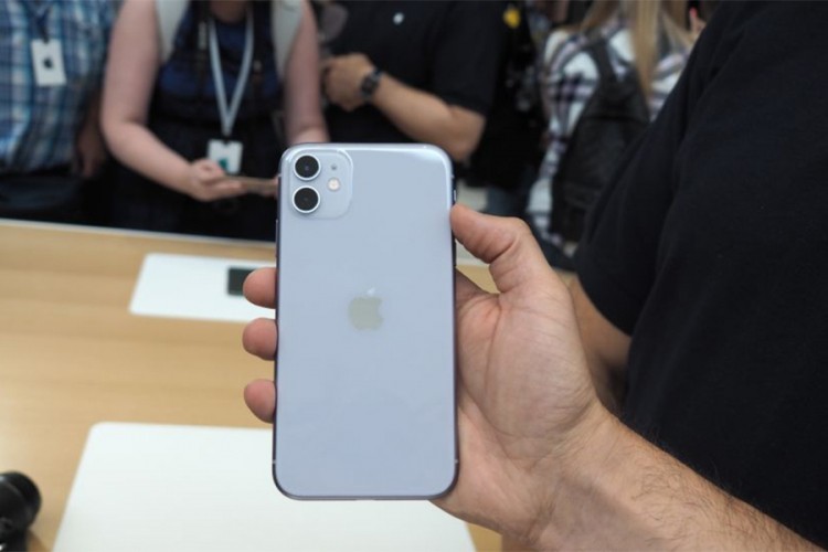 Apple iznenadio: Novi iPhone bolji ali i jeftiniji od prethodnika