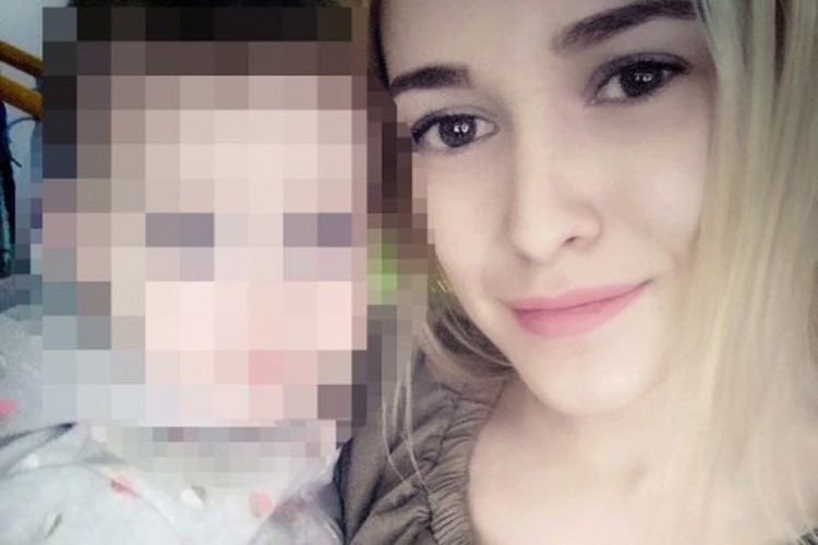 Dvogodišnja djevojčica slučajno ubila majku na njen rođendan